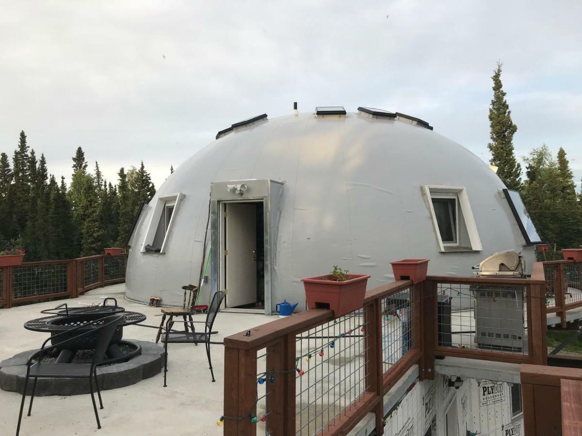Delta Dome Basement Apartment *